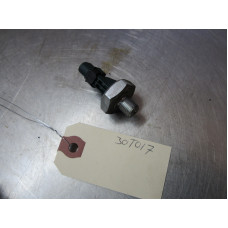 30T017 Engine Oil Pressure Sensor For 15-17 Volkswagen Passat  1.8 06K919081